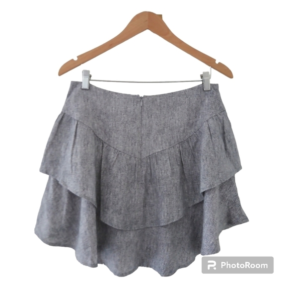 BCBGeneration Women's Fit and Flare Ruffle Tier Mini Skirt. Size M - Picture 4 of 15